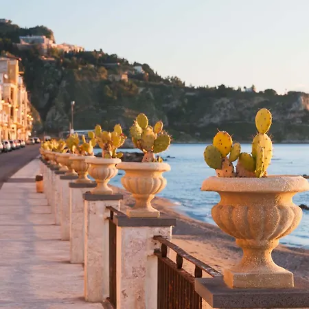 Appartement Live Naxos By World Giardini-Naxos